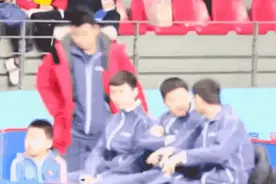 小胖，爱你的人给你糖吃，甜吗？图片