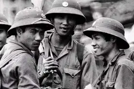 越军老兵回忆老山战场，害怕和解放军打仗，逃兵现象严重图片