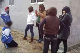 如果孩子被同学打伤，而对方家长又态度蛮横，这样做可让对方秒怂图片