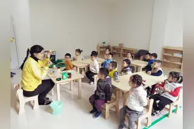 黄+蓝，变绿！图片