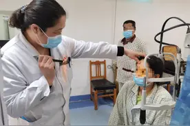 眼科‖助斜视患者“正眼”看人图片