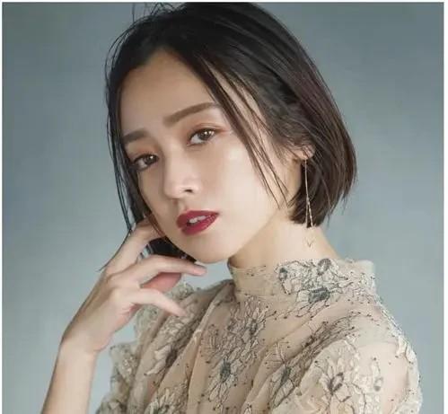 学会就能变成小鹅蛋哦(颧骨高方形脸适合什么发型女) - 冷求网