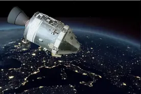 神舟飞船在1米高处精准反推着陆，是如何做到的？美国为何不用？图片