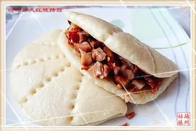 荷叶饼的家庭制作，夹红烧蹄膀太好吃了，蒸的速度赶不上吃的速度图片