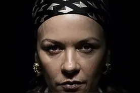 手刃三任丈夫的第一女毒枭，月收入8千万美金，她的经历太夸张图片