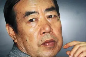 贾平凹：能够征服异性的，是女人的“美”，希望你明白图片