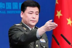 中国海军演习，美军机狂妄上门挑衅，却污蔑中方对其“激光照射”图片