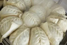 分享正宗老字号龙口排骨包子做法图片