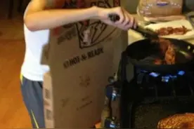 只要还买的起一注双色球，人生就不至于那么绝望图片