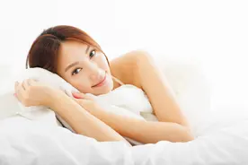 在眼部涂红霉素软膏，能起到什么作用？对皮肤有什么好处？图片
