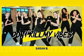 这是什么健身舞？美女们头发甩得真带劲，越跳越痛快图片