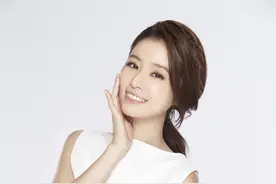 林心如这是怎么了？回应完吵架原因后，默默删老公霍建华照片图片