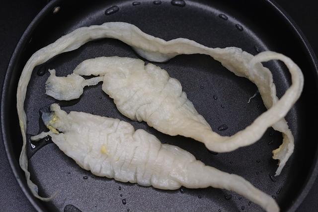 鸡肉炖花胶玉米红萝卜 2026年鸡肉炖花胶玉米红萝卜汤的功效 鸡肉炖花胶玉米红萝卜 2026年鸡肉炖花胶玉米红萝卜汤的功效