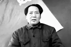 毛主席、蒋介石在同一时期处理桃色命案，一死一放，胜败早已注定图片