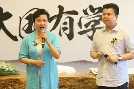 京剧演员王蓉蓉和杜镇杰、张火丁和周佑君拆伙图片