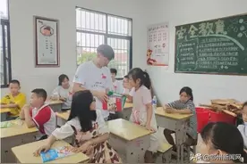 无热血不青春！武汉大学生志愿者来鄂州这样过暑假图片