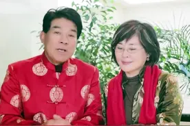 朱时茂丛珊罕见同框，首次回应现实中为何没成为夫妻图片