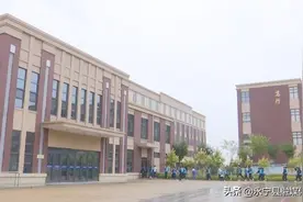 让“文明餐桌光盘行动”成为我县校园里一种新“食”尚图片