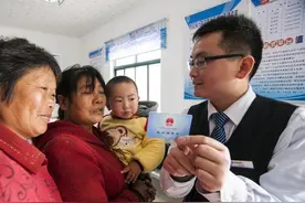 农村养老保险分档缴费，为什么80%的农民选择最低的200元？图片