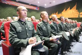 新兵下连前，他们听了这样一课……图片