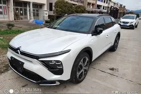 不顾家人反对，我执意买了凡尔赛C5 X，谈谈一个月的驾驶感受图片