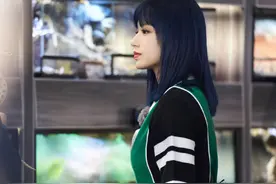 有种“大胆”叫程潇，养蟑螂喂宠物蜥蜴，和李冰冰有的一拼图片