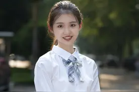 学生妹装的青春写真图片