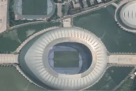 从谷歌地图上帝视角看中超现代化的2个主场，哪个才是你的最爱？图片