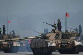 差距真大！中国炮兵逐渐向信息化发展，印度炮兵试射火炮就炸膛图片