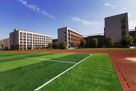 南京全封闭寄宿制新贵学校，它排第一图片