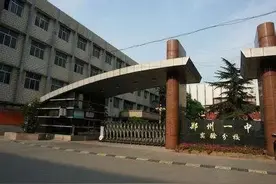 走进中原名校——郑州一中桐柏路初中图片