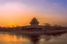 任凭四季轮回转换，北京摄影人眼中绕不开的角楼，拍不够的紫禁城图片