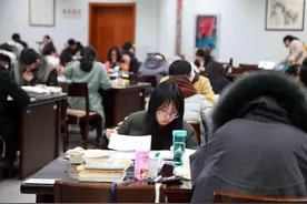 研究生成为“香饽饽”？买房或有百万补贴，考研党“喜大普奔”图片