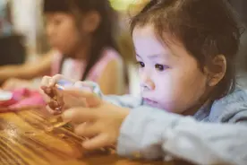 心理学家：究竟是马化腾的游戏害了人，还是教育有问题？图片