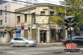 太原市现存最老的、也是如今唯一保存下来的国营理发店就在这里图片