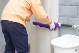 入冬以来 水管常常被冻裂，沧州供排水集团：居民要做好管线保温措施图片