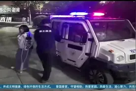 学生不慎骨折行动不便 暖心保安连续接送14天图片