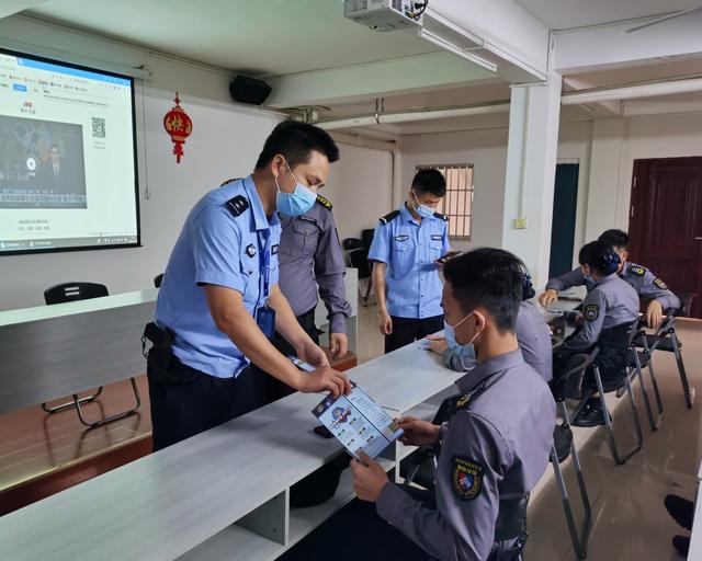 我为群众办实事 | 小小易拉宝，反诈大预防