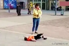 如果你家的孩子“窝里横，外面怂”，那我要先恭喜你图片