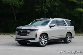 试驾全新凯迪拉克凯雷德柴油版豪华SUV：停车的确很麻烦图片