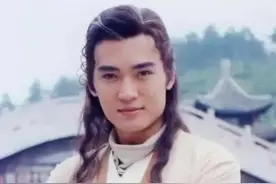凭借“小李飞刀”出圈，两次婚姻失败的焦恩俊如今过得怎么样了？图片