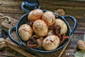 茶叶蛋最近火了，比例配方全在这，个个入味，吃过的人都赞不绝口图片