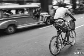 骑自行车这么多年，你的姿势可能一直是错的图片