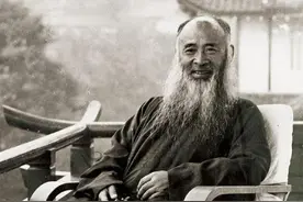 张大千画《贵妃出浴图》，被画廊老板说素描底子太差，专家：无知图片