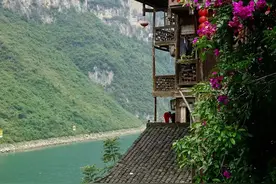 奇观天下｜乌江边上的千年古镇 被专家学者称为“建筑奇观”图片
