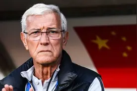 再出昏招？曝足协1.36亿签回里皮，不迷信外教，国足才有未来图片