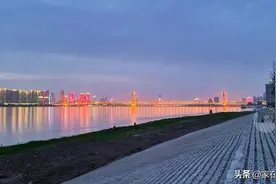 八铺街江滩航拍，完成度极高，已可以入内游玩图片