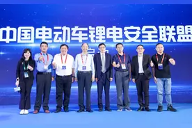 绿源电动车创始人倪捷：将锂电池作为核心安全技术对待图片