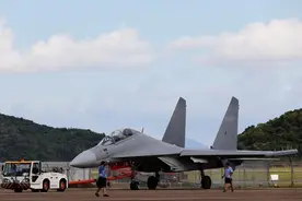 歼16有哪三种改进版本？或可出口俄伊，替代F14和苏35图片