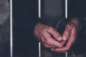 印度男残杀20女：专找大龄未婚女，以“结婚不要嫁妆”诱骗图片